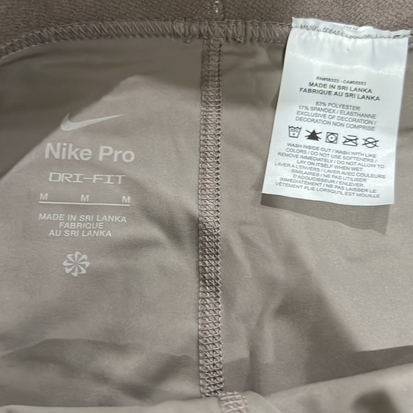Nike Dri fit leggings - M - Picture 3 of 6